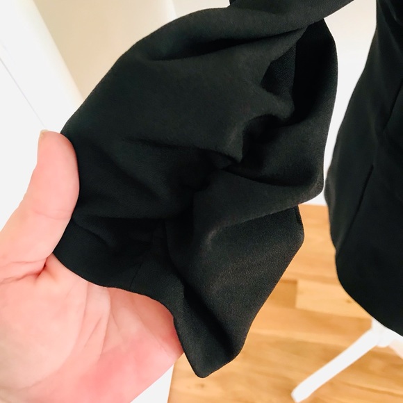 Gently Worn NY & Company Tuxedo Style Open Front Jacket/Blazer Black Size M - Picture 7 of 9